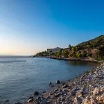 Genesis Hotel Loutraki (Pella)