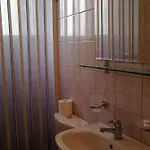Genesis Hotel 4*