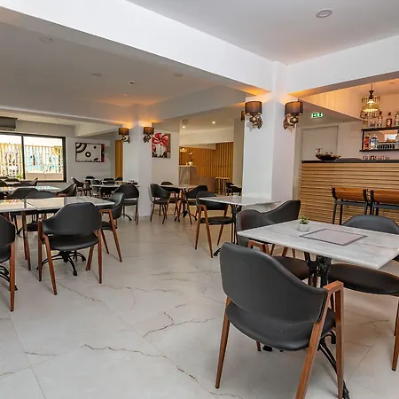 Genesis Hotel Káto Loutrákion