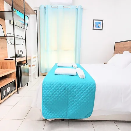 Hotel Genesis