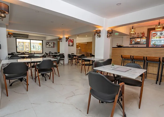 Genesis 酒店 Káto Loutrákion