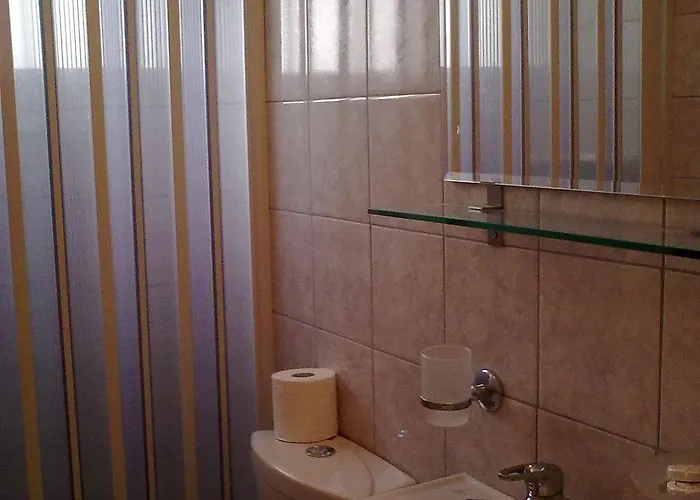 Genesis Hotel 4*